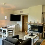 Tatry Panorama Jacuzzi & Sauna Apartamento *