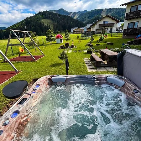 Tatry Panorama Jacuzzi & Sauna *