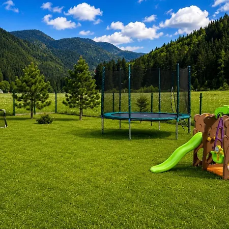 Tatry Panorama Jacuzzi & Sauna 아파트 *